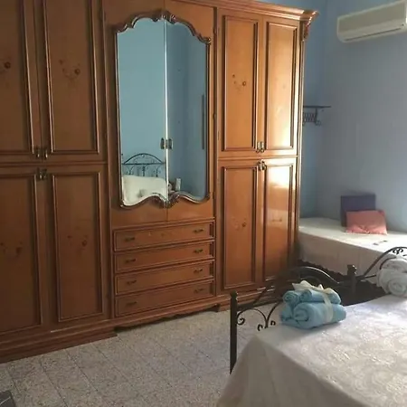 아파트 Il Gabbiano Di *